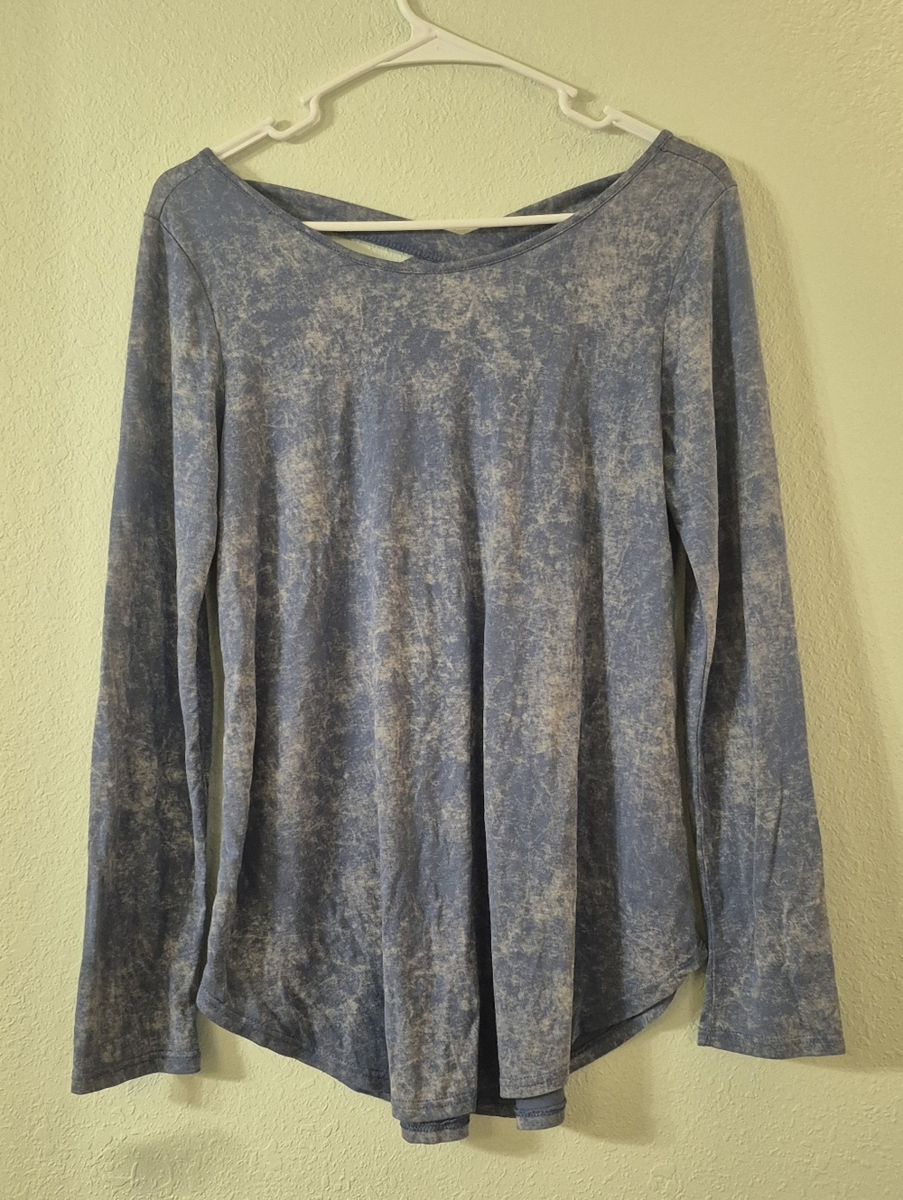 Mineral Wash Blue Long-Sleeve Tee